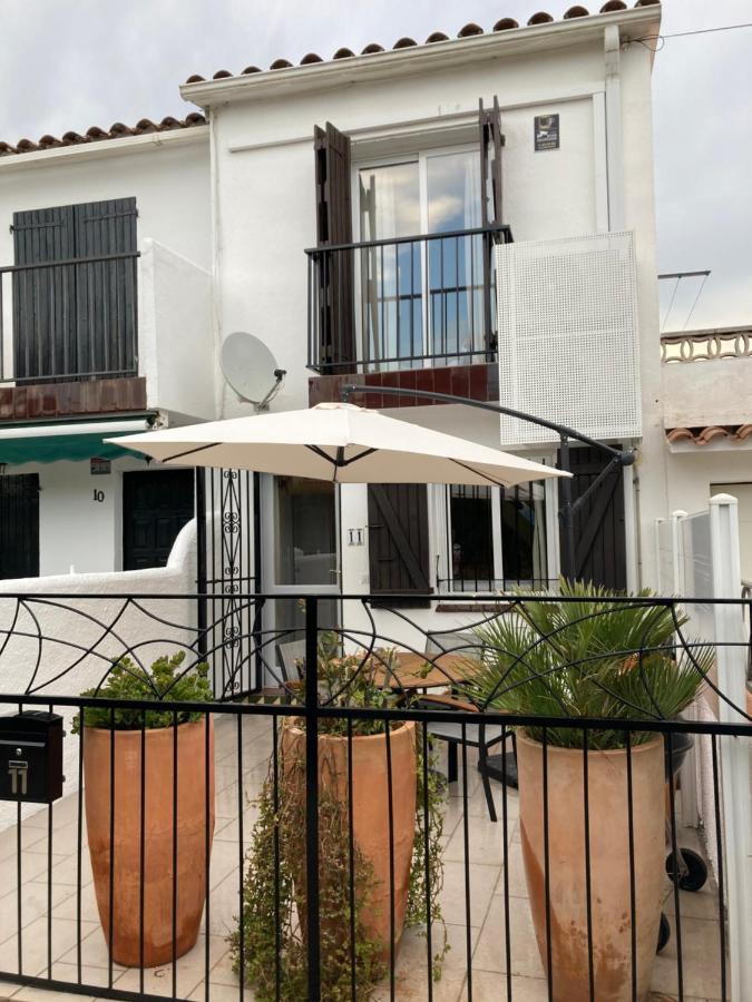 Charmante Maison Coeur De Ville 650M Plage Empuriabrava Exterior photo